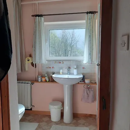 Stara Hisa Srpenica